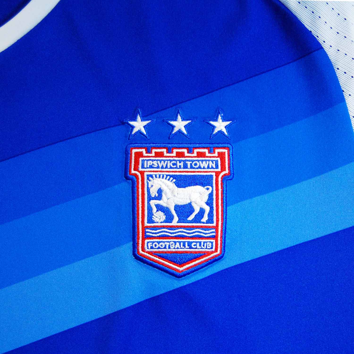 Ipswich Town 16-17 Kits Released - Footy Headlines