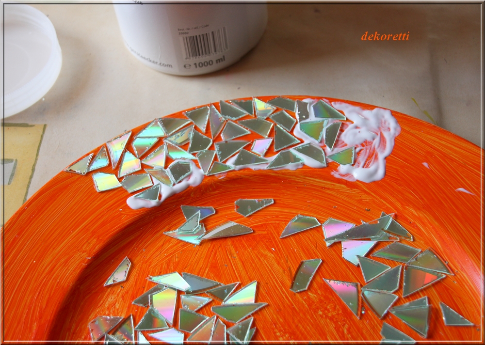 dekoretti´s Welt: So werden alte zerschnittene CD´s ...