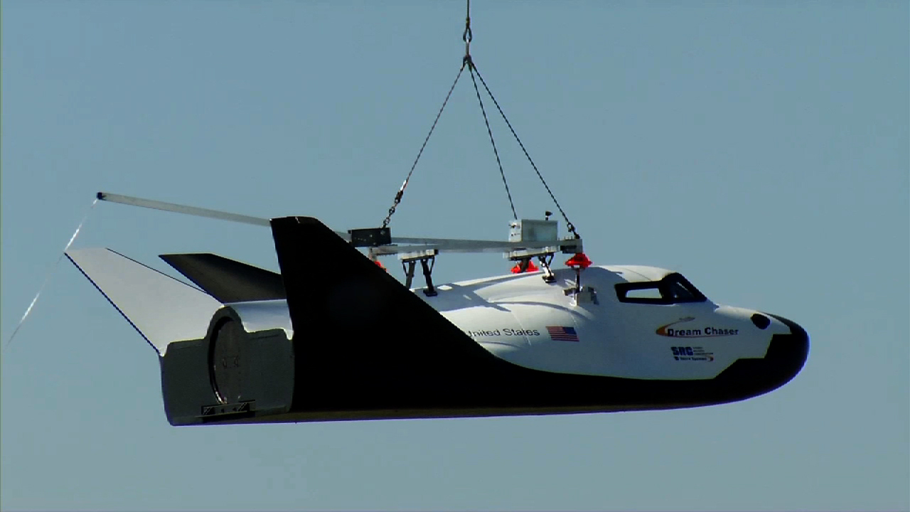 Х 37 б. Dream Chaser Бор-4. Американский корабль — Dream Chaser. Дрим Чейсер космический корабль. Космический самолет Dream Chaser.