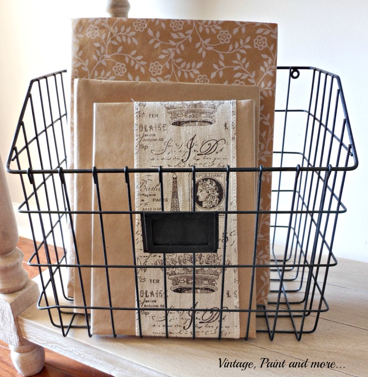 Fall in the Entry and the Home for Fall Blog Hop Vintage, Paint and