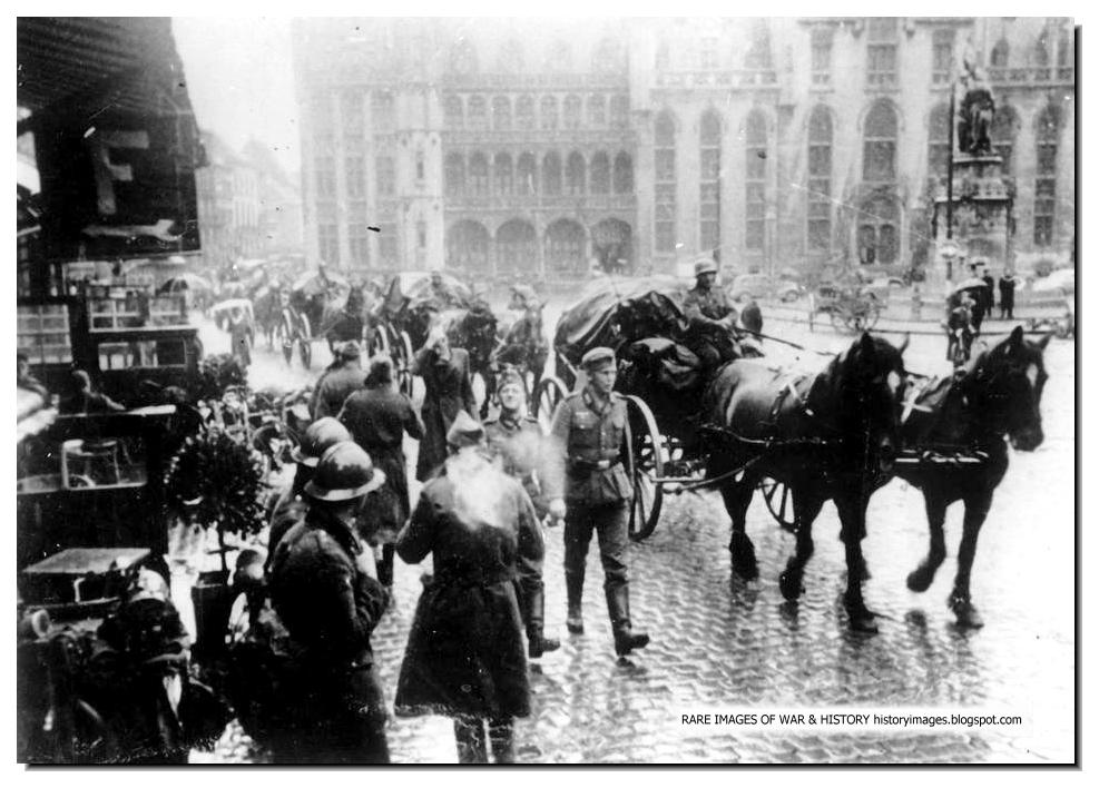 HISTORY IN IMAGES Pictures Of War, History , WW2 Defeat Of France