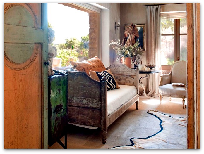 Art Symphony: French Country House Interior