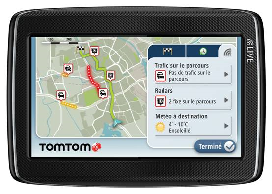 Voiture communicante: Une navigation connectée sur le TomTom GO 800 LIVE