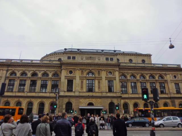 Det Kongelige Teater (Teatro Real de Copenhague) (@mibaulviajero)