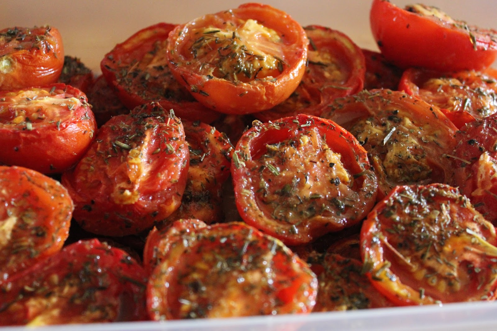 How to freeze tomatoes for Winter salads and hot dishes Ovendried