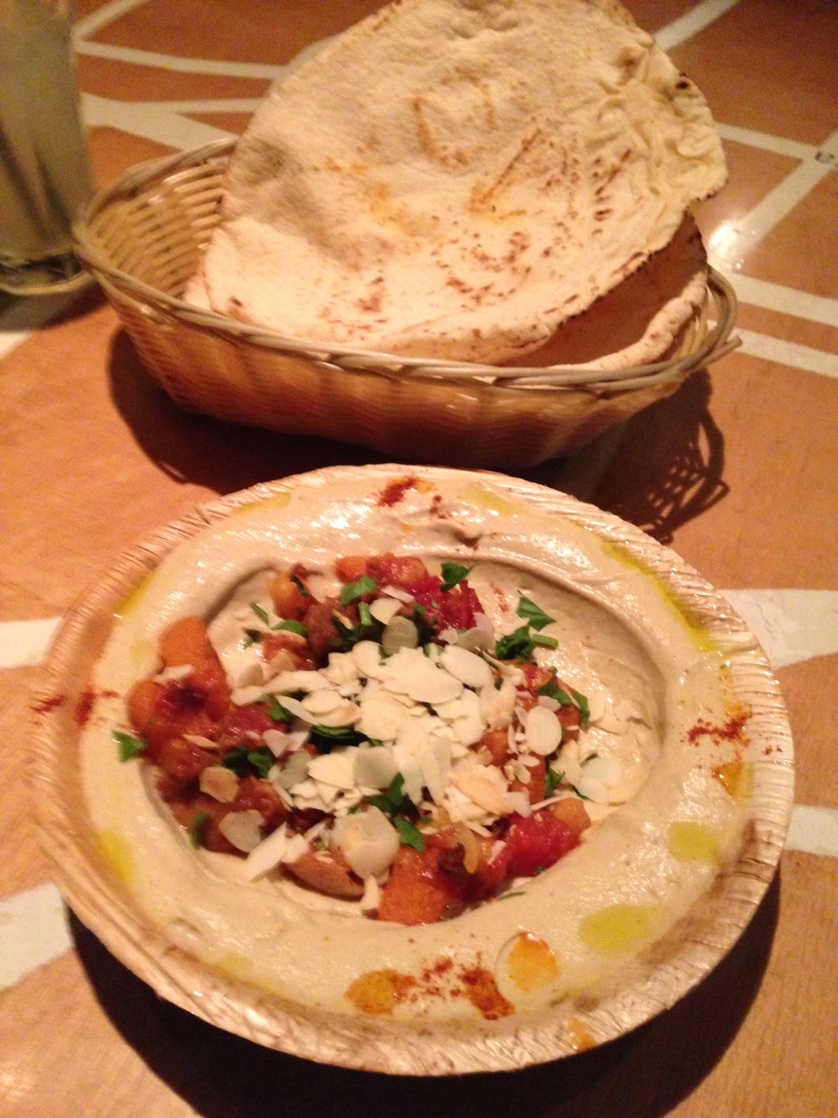 CELEBRATE YOUR DAY BEIRUT hummus & music bar hummus w Warszawie