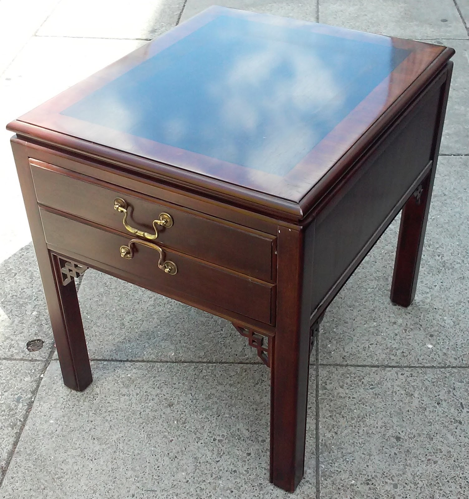 UHURU FURNITURE & COLLECTIBLES SOLD 5572 Drexel Vintage Modern Asian