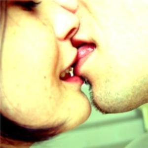 Ciuman - Kiss