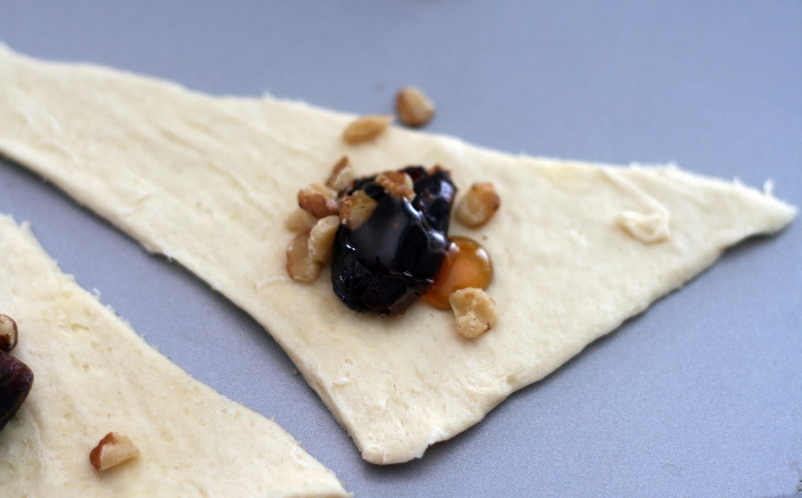 Date Walnut Honey Triangles – Coconut & Lime