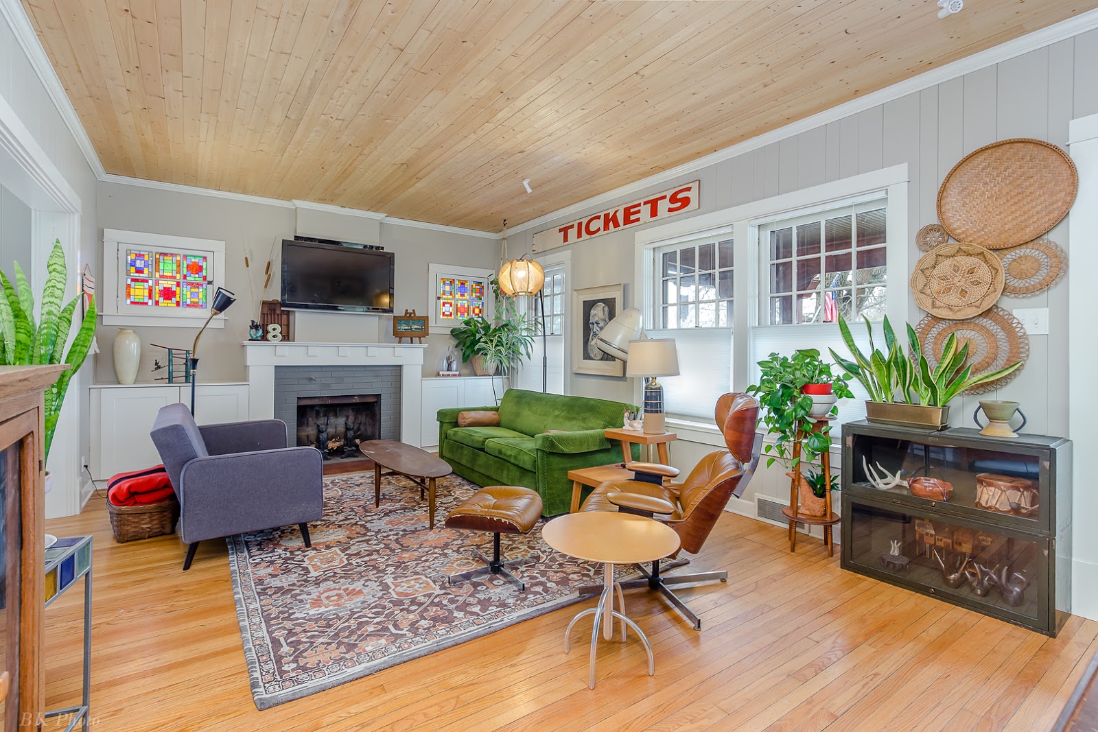 A Restored Sears Elsmore in Joliet