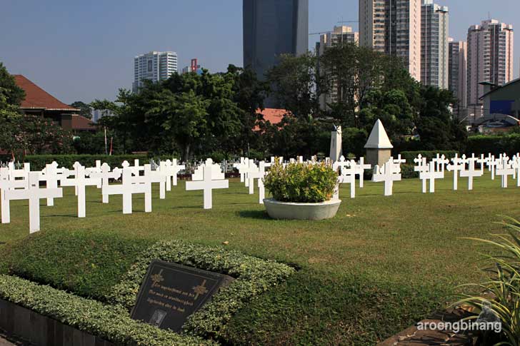 ter nagedachtenis aan hen wier ereveld menteng pulo jakarta
