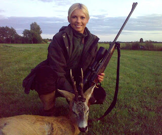 Mednieku portāls Allforhunt.com: Viņas prot medīt un nebūt ne sliktāk ...