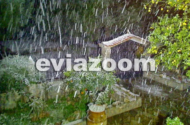 Εύβοια: Ο χιονιάς επιστρέφει δριμύτερος - Θα χιονίζει ξανά στην Χαλκίδα