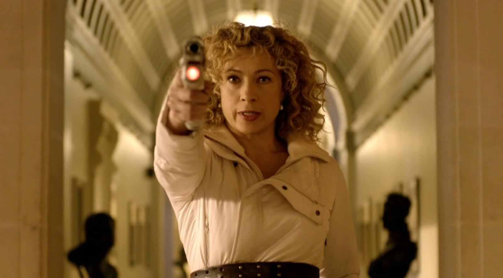 HQ Wallpapers: Alex Kingston Wallpapers
