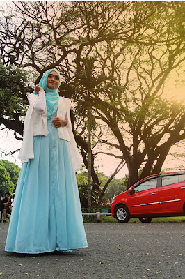 Foto Cewek Model  hijab wisuda untuk wajah lonjong oto Cewek Model  hijab yang cocok untuk kebaya