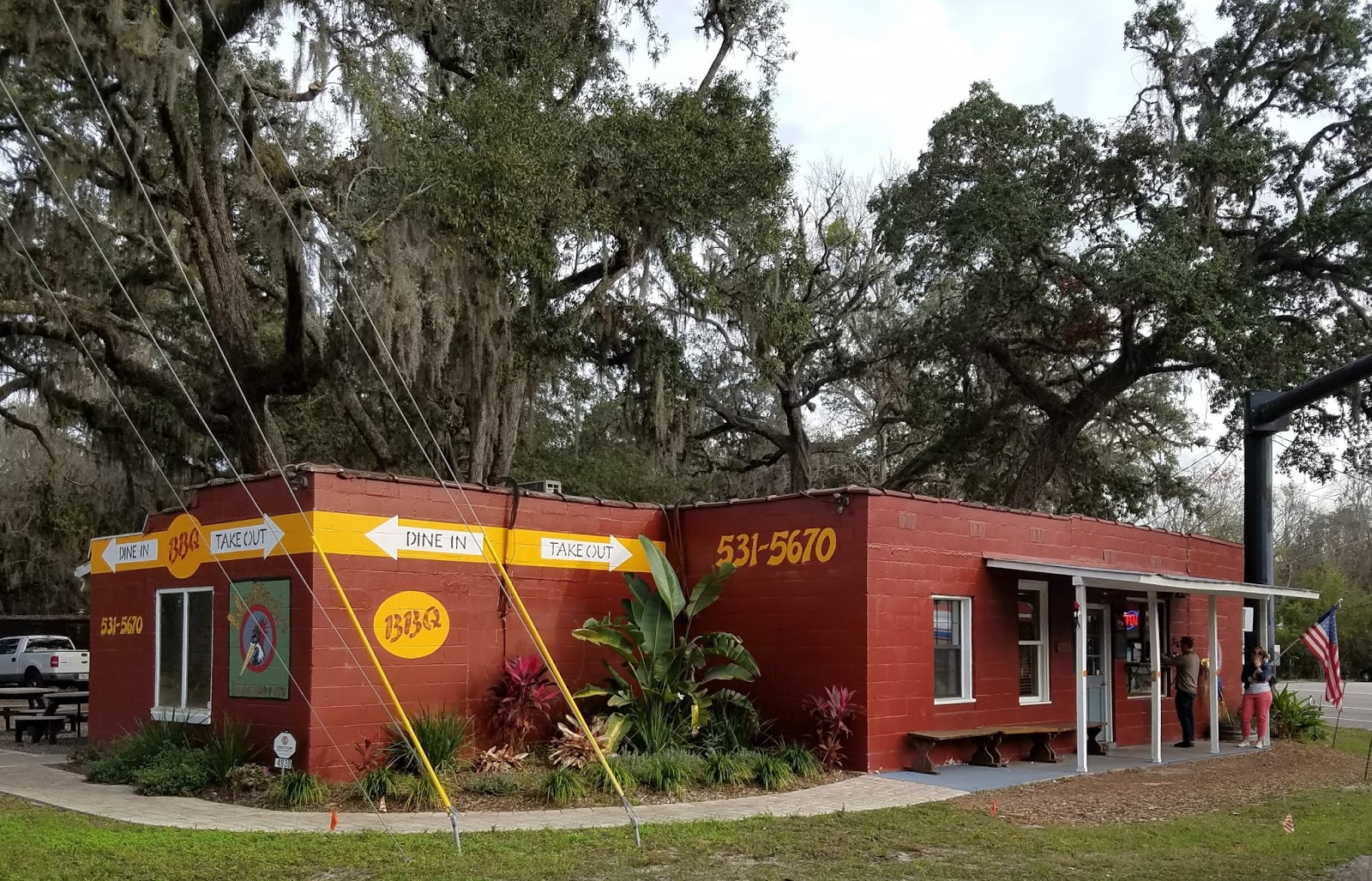 Smoked Pig and Sweet Tea Woodpecker's Backyard BBQ St. Augustine, FL