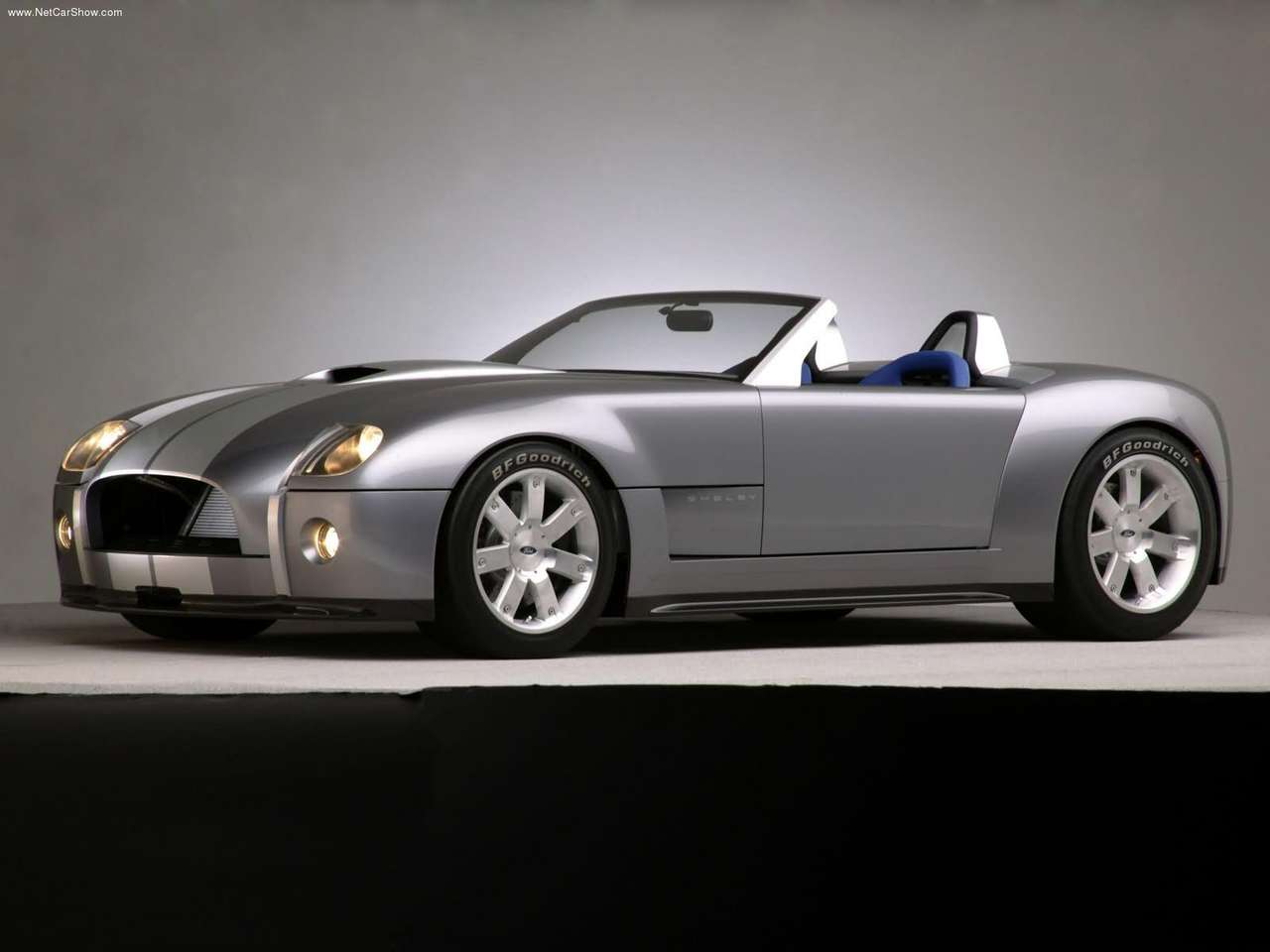 2004 Ford shelby cobra concept