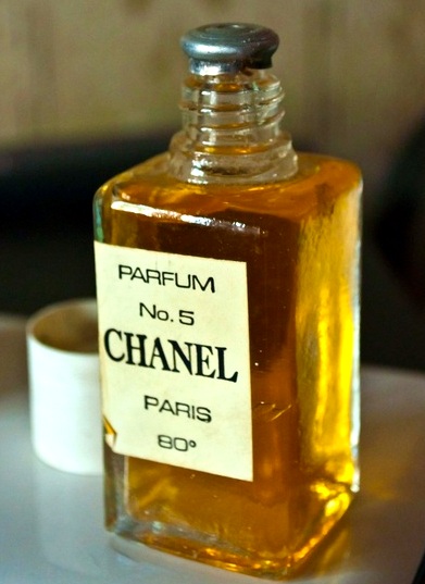 Chanel Perfume Bottles: Vintage 1970s-1980s Fake Chanel No. 5 Perfume Bottle