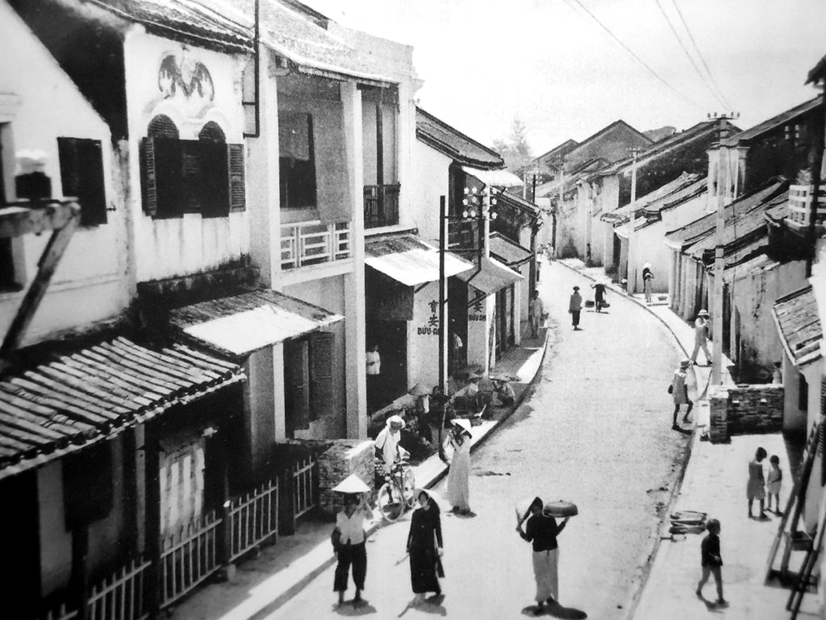 Ch¹m ảnh Há i An xưa m thế há 10X c³ thá chưa tá ng biết Tam Ká ³ #0: Hội An 1950s Rue du Pont Japonais Nay là đường Trần Phú Vĩnh Tân Ch¹m ảnh Há i An xưa m thế há 10X c³ thá chưa tá ng biết Tam Ká ³ #0: Hội An 1950s Rue du Pont Japonais Nay là đường Trần Phú Vĩnh Tân
