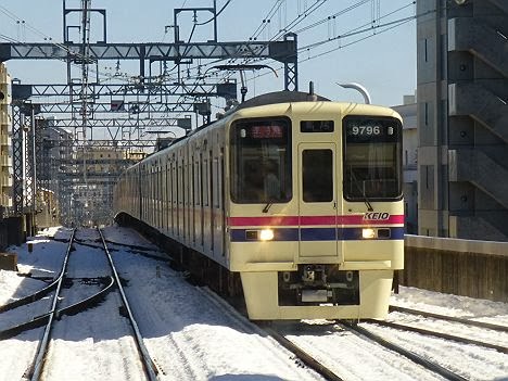 京王電鉄　準特急　高尾行き3　9000系(2014大雪のため日中運行)