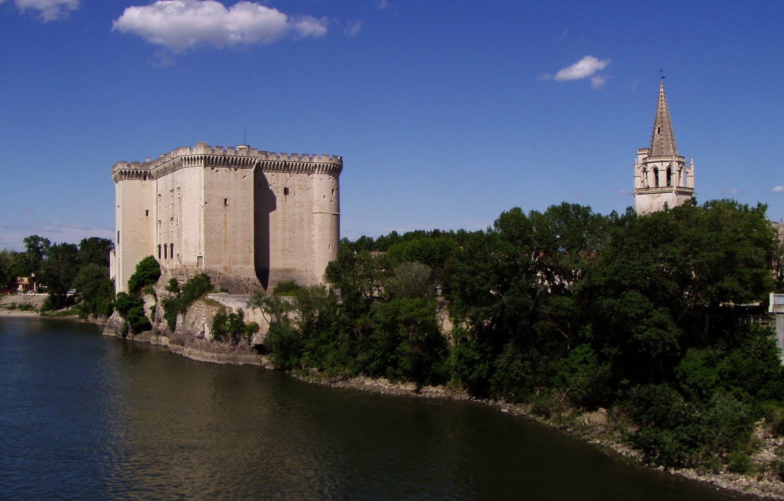 Бастилия крепость
