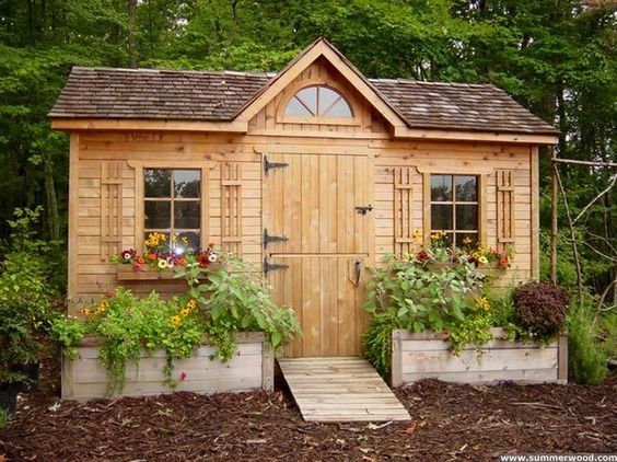 5 Tips to Transforming Your Garden Shed into An Artistic Oasis