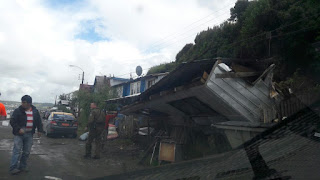 #TerremotoChiloe7.6: Consecuencias del sismo de 7,6° que se registró a las 11:22 horas en la Región de Los Lagos, con epicentro en Chiloé