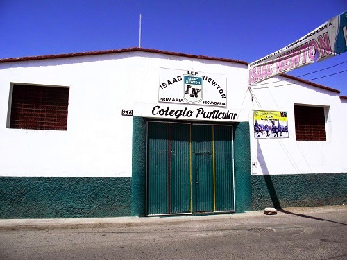 Colegio ISAAC NEWTON - Tacna