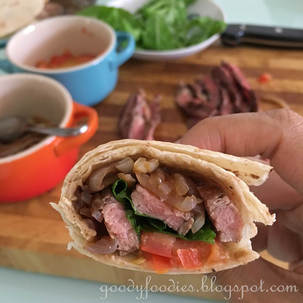 GoodyFoodies Recipe Steak Wrap with Caramelised Onions, Tomatoes and