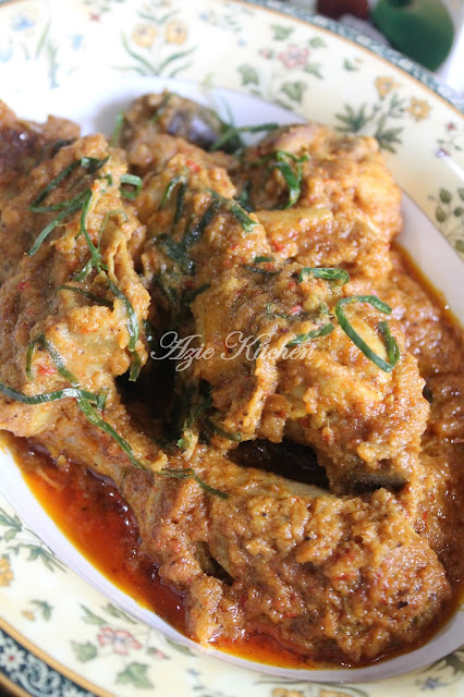 Rendang Ayam Azie Kitchen