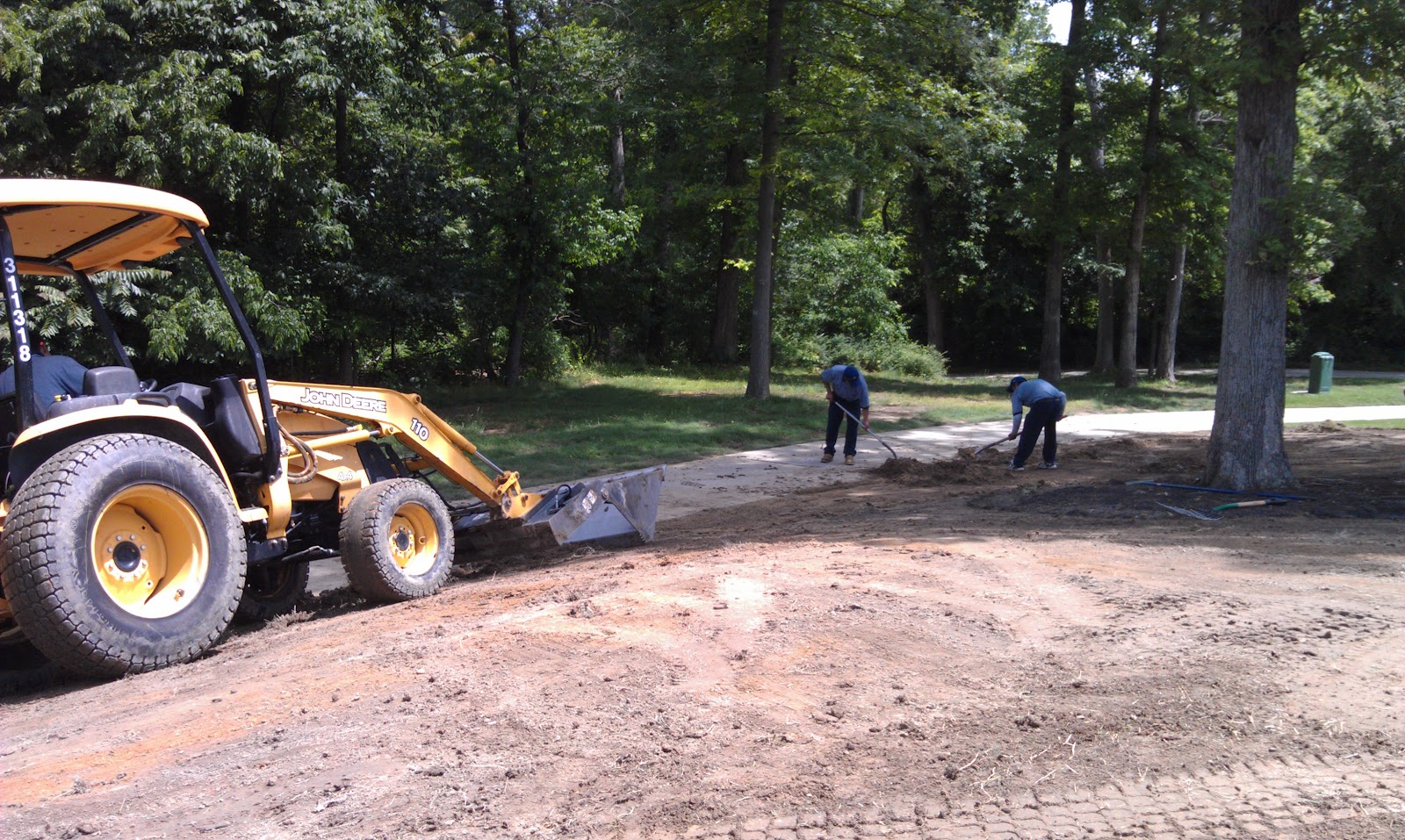 Fans, Collars, and Golf Course Projects WILLOW OAKS COUNTRY CLUB