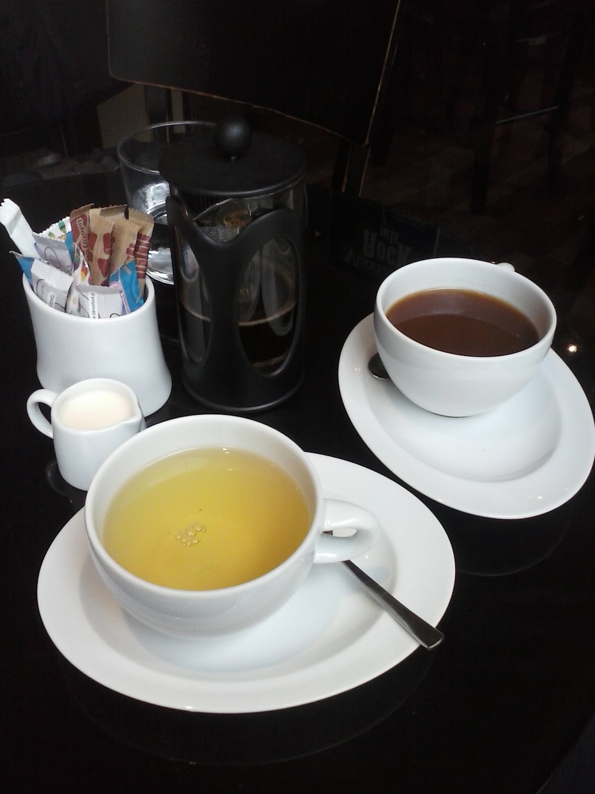 TheFriendzyZone ★ tea,coffee and chitchat