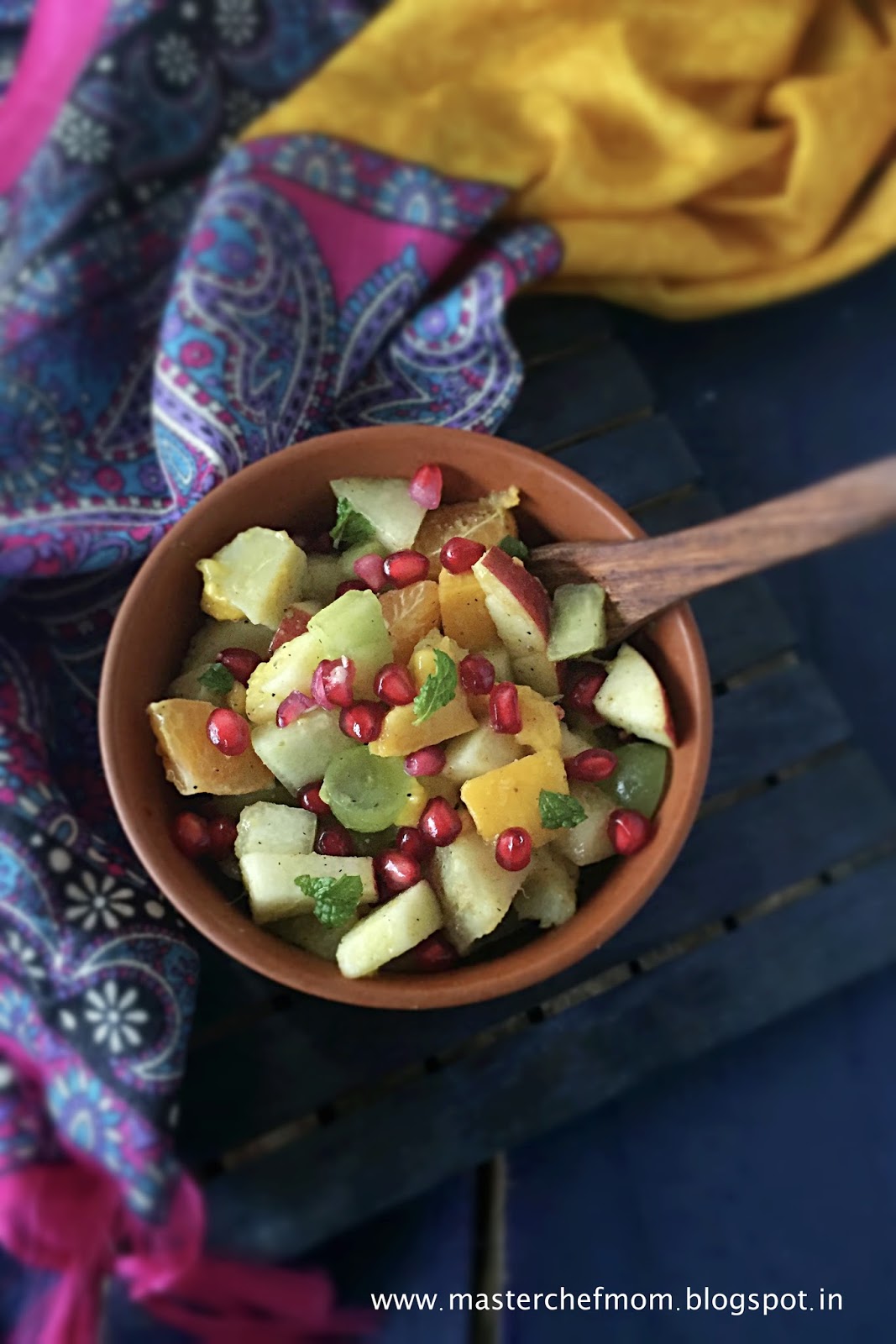MASTERCHEFMOM Fruit Chaat Delhi Special Fruit Chaat How to make