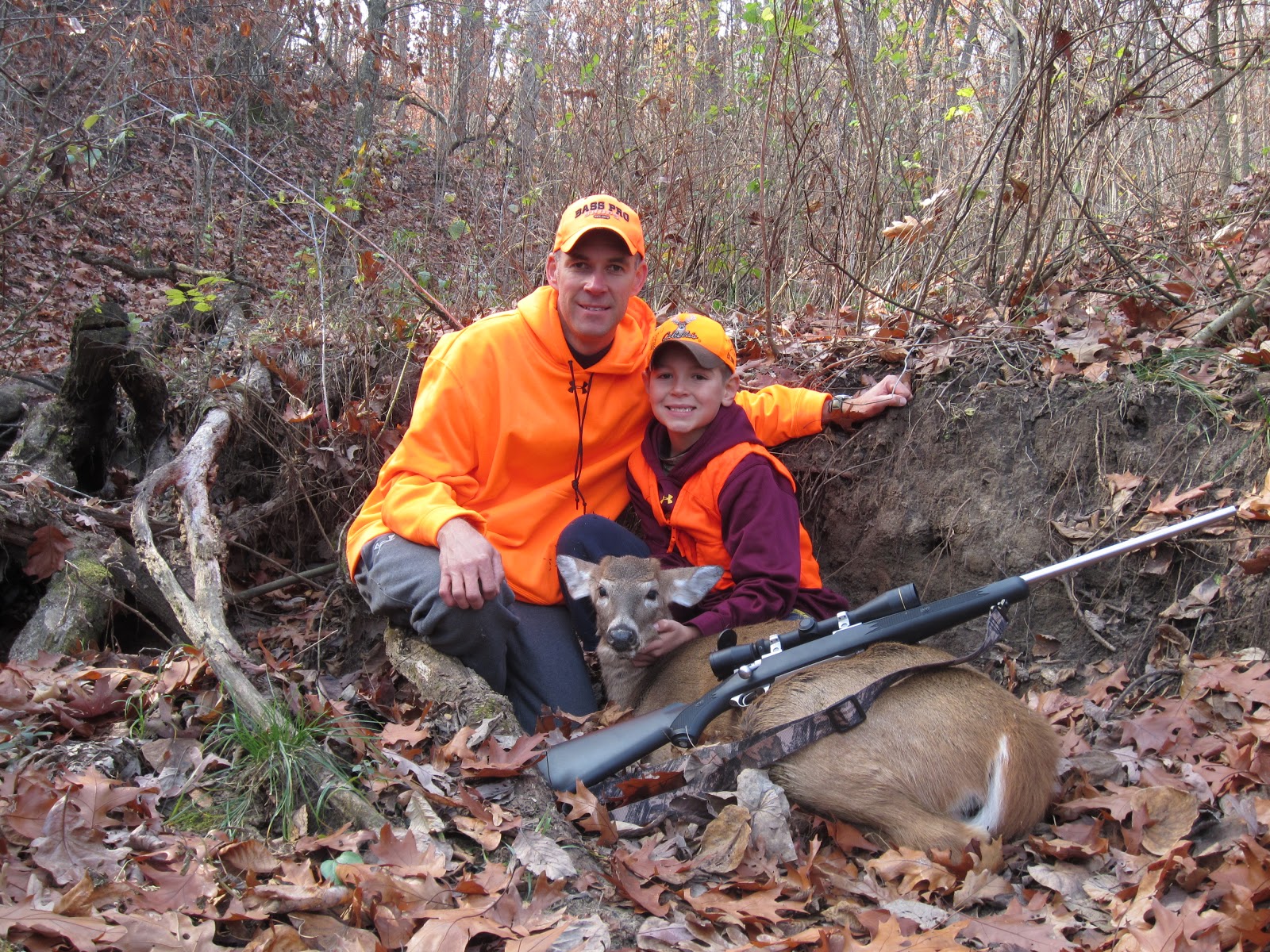 MinnyMO Hunting Logan's 1st Deer