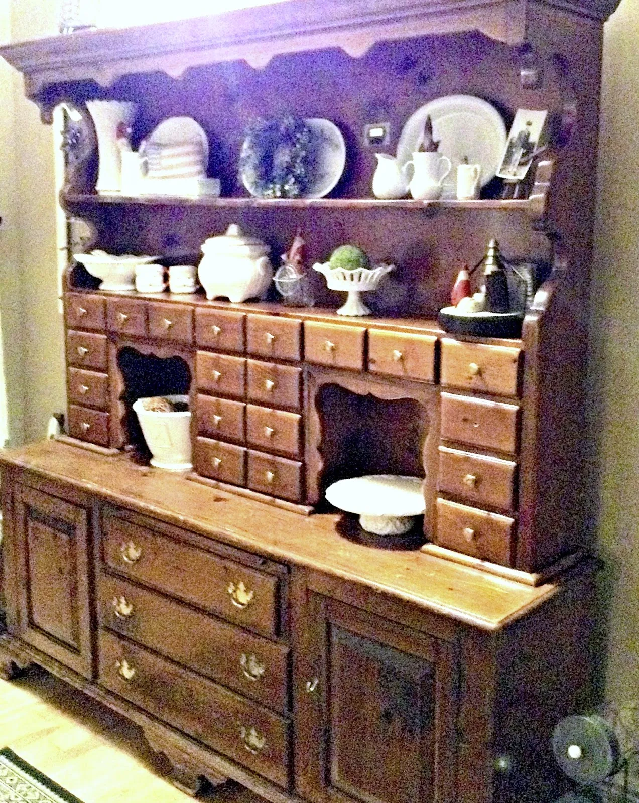 A vintage hutch and a great story www.homeroad.net