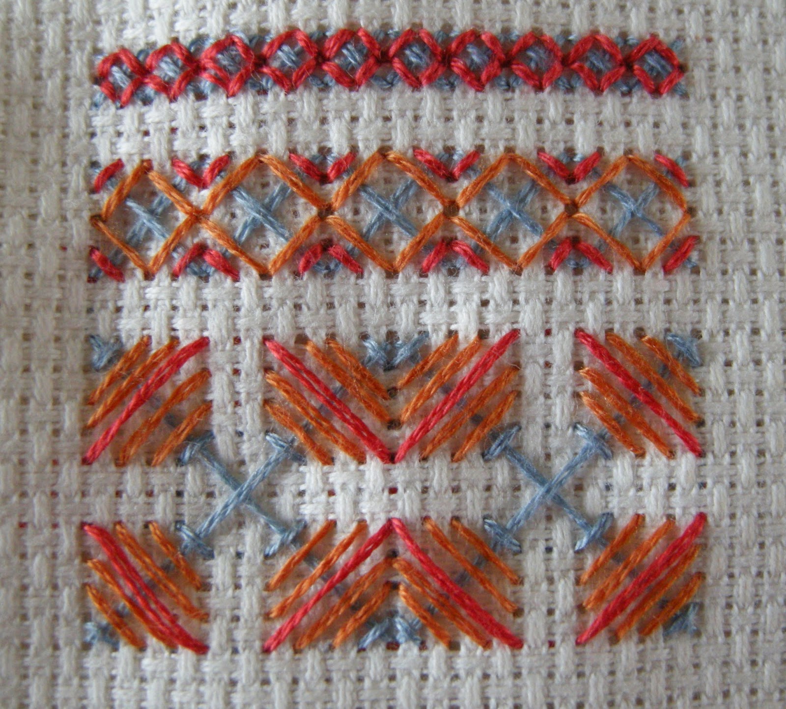 Queenie's Needlework TAST 108 Rice Stitch (and variations)
