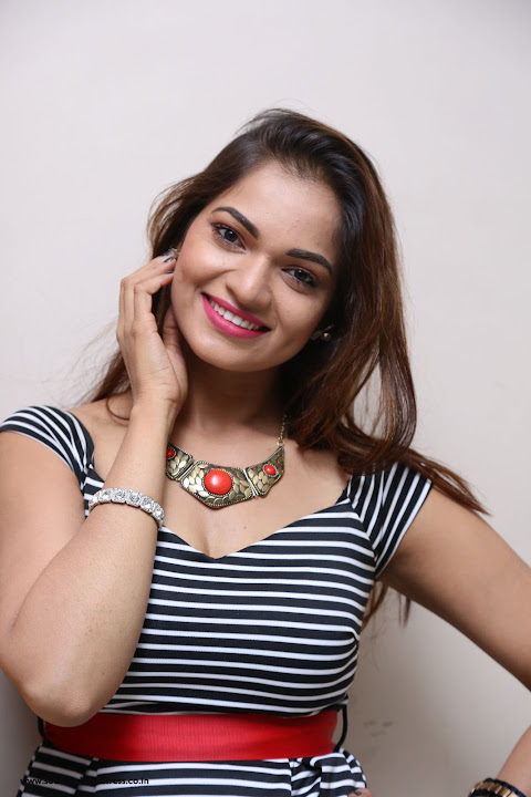 Aswini Stills At Pelliki Mundu Prema Katha Trailer Launch