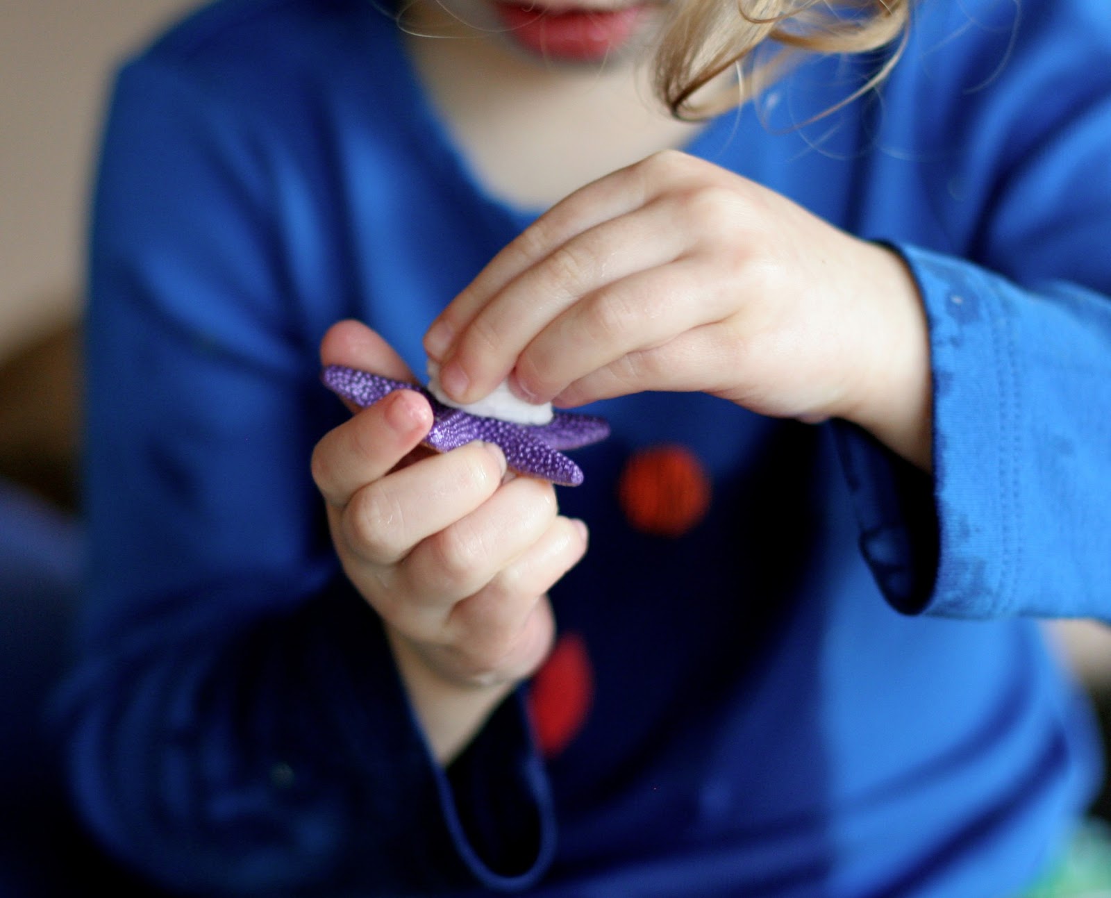 Super Easy Sensory Play Wet Cotton Balls