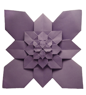 flor lilás de origami