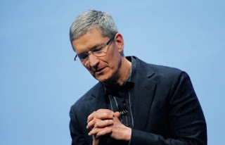 Tim Cook Generate USD 378 Million In 2011 photo
