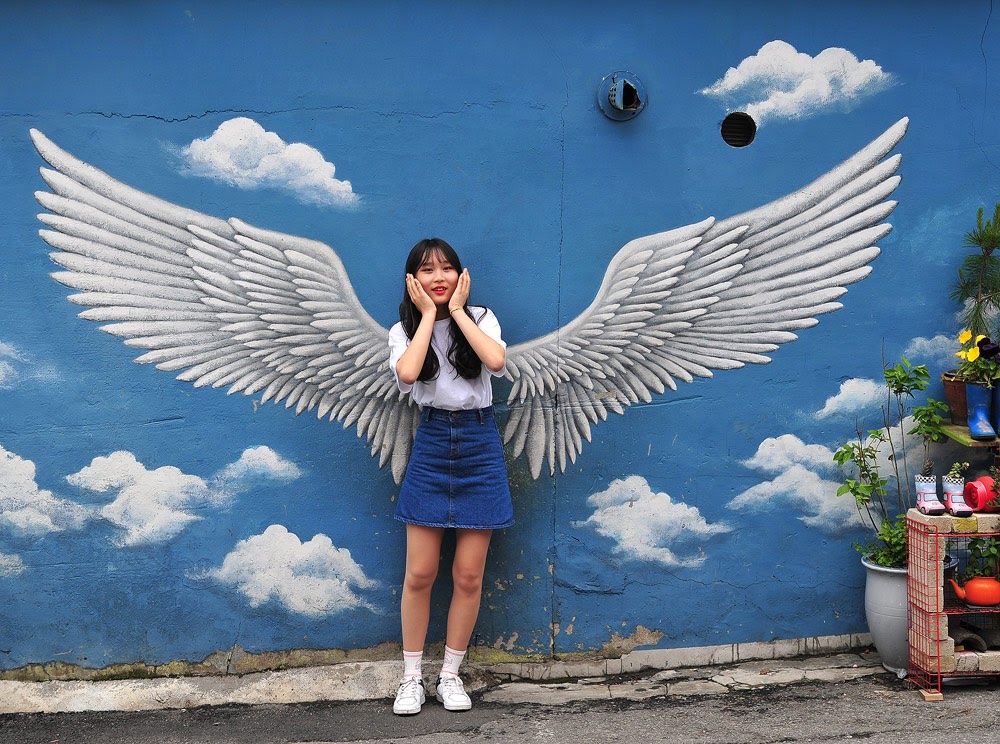 Photo and Travel Rent and drive a car in South Korea practical tips