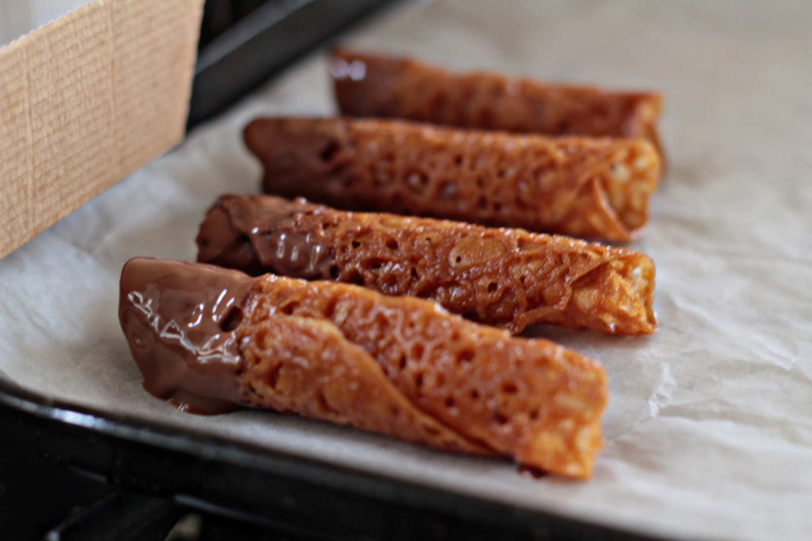 eat pray bake Day 4 Brandy Snaps