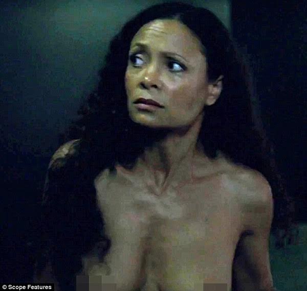 Hollywood Actress Thandie Newton naked for a role as robot. 