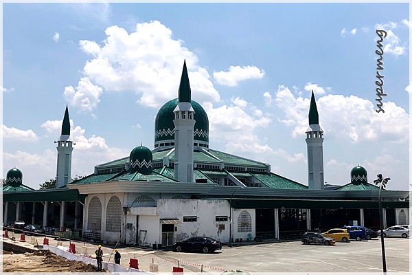 Lapangan terbang sultan abdul aziz shah