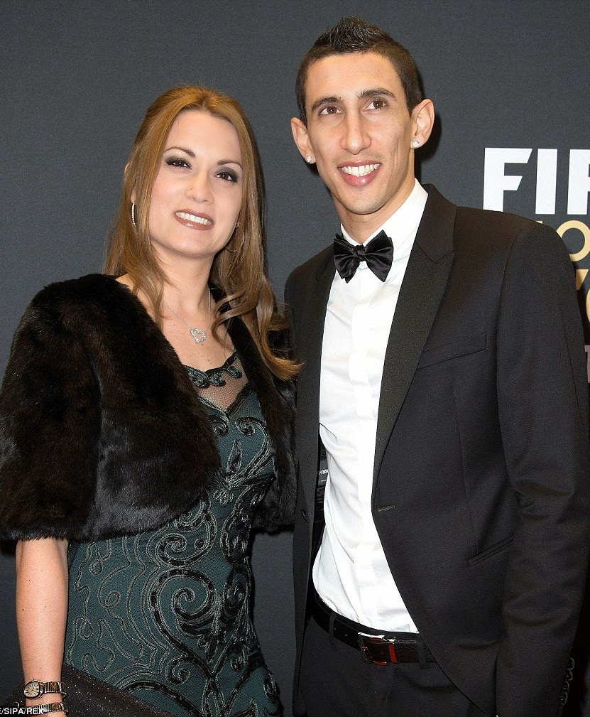 2675C98900000578 2986035 image m 42 1425891102119 Footballer Di Maria sells mansion after his wife refused to return to the house after burglary