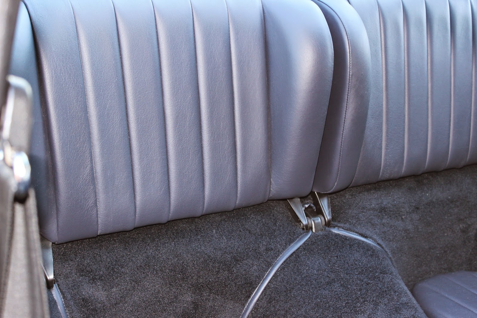 Autobahn Interiors 1976 Porsche 930 Turbo!