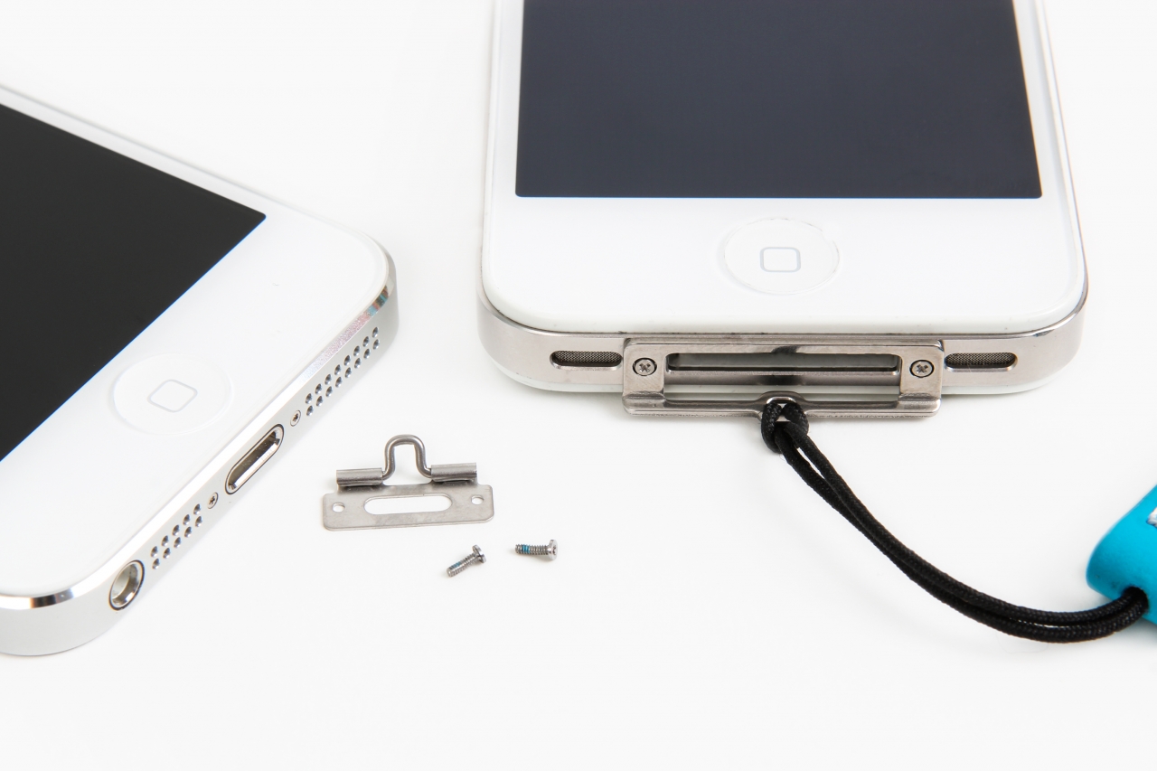 Add a Wrist Strap to Your iPhone All Full Version Downloads, Tips