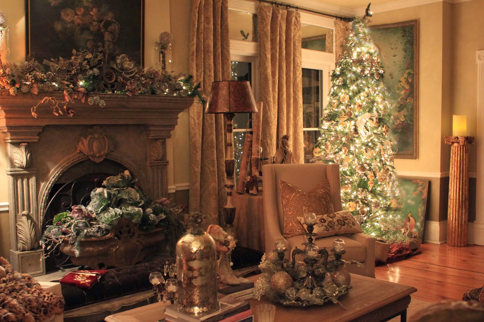 Romancing the Home: Christmas Decor- More Memories