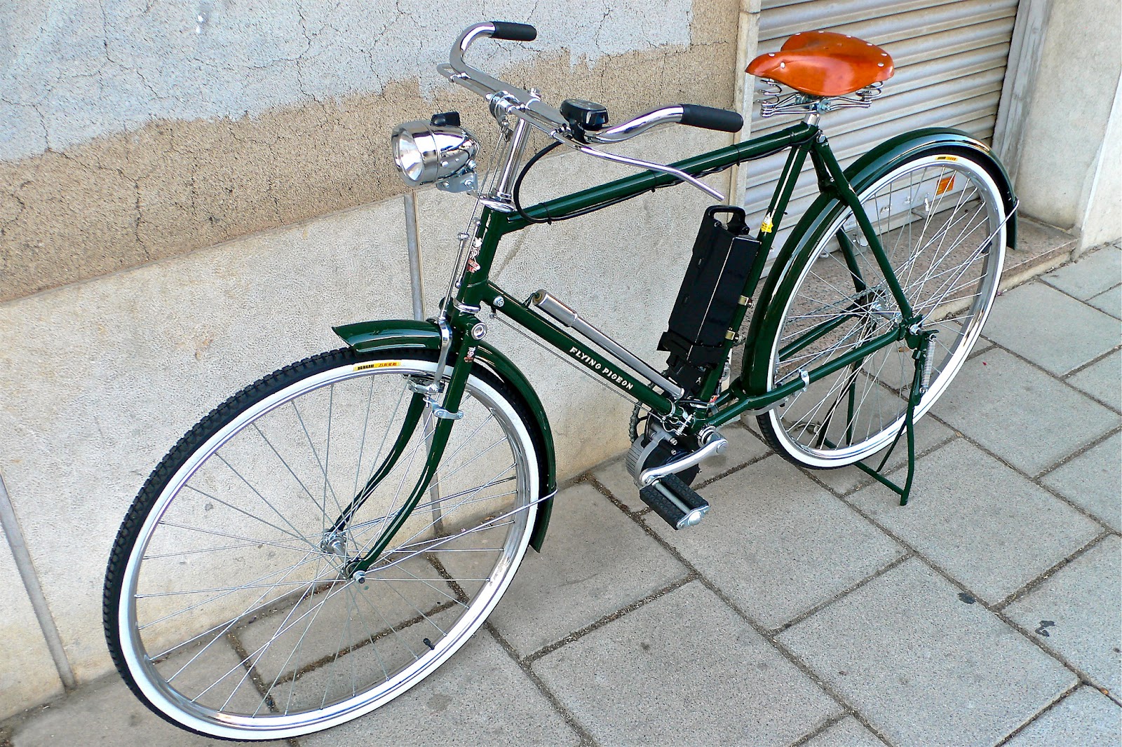 Flying Pigeon Bicycles Bicicleta clásica eléctrica de frenos de varilla