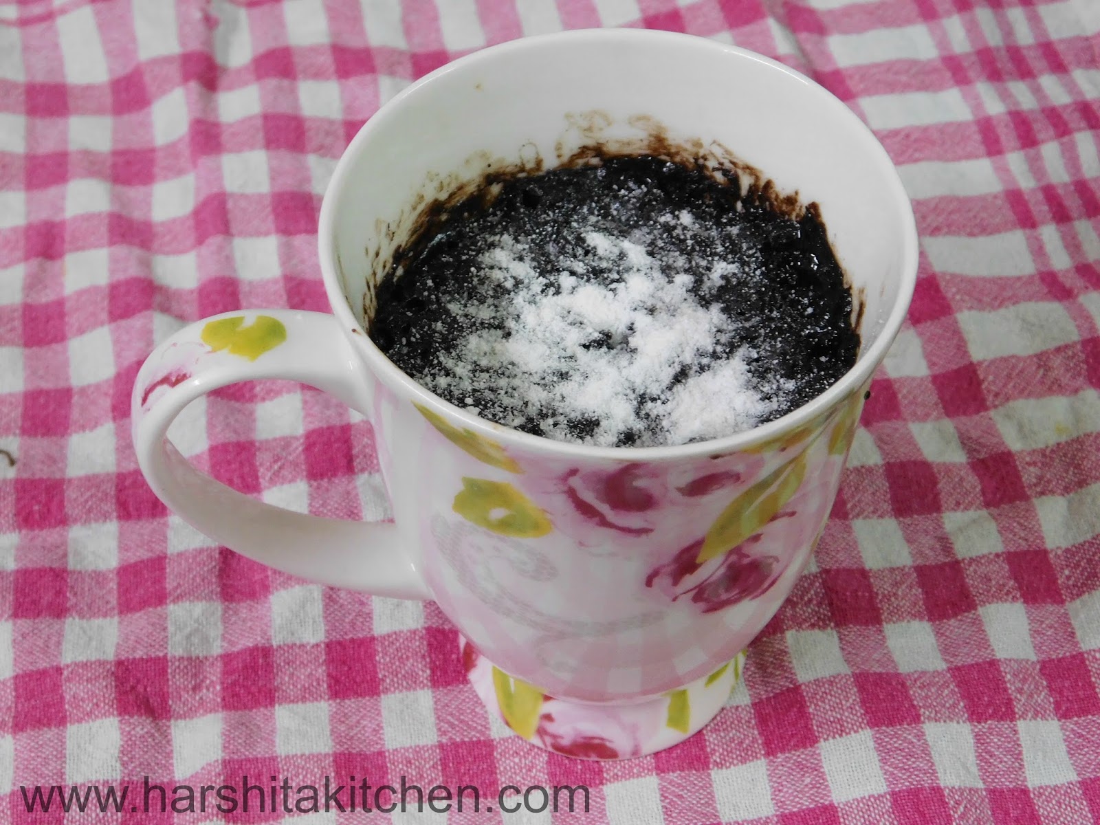 2 Minute Nutella Brownie in a Mug, Eggless Brownie in a Microwave, Cup